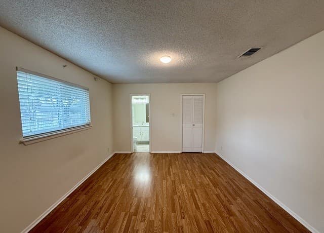 4214  Eagle Nest, San Antonio, TX 78233 — photo 21