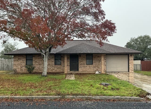 136  Plainview Dr