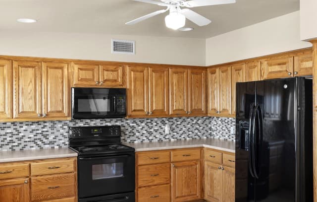 1210  Skyline, Canyon Lake, TX 78133 — photo 12