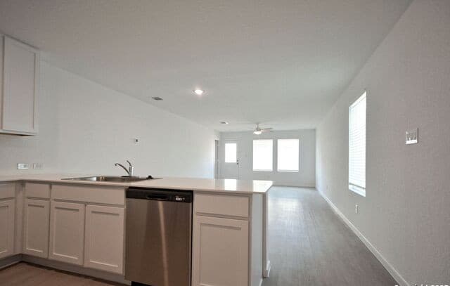 2414  Legends Crk, New Braunfels, TX 78130 — photo 12