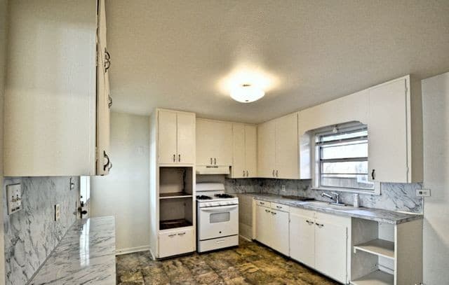 730  Roosevelt St, New Braunfels, TX 78130 — photo 12