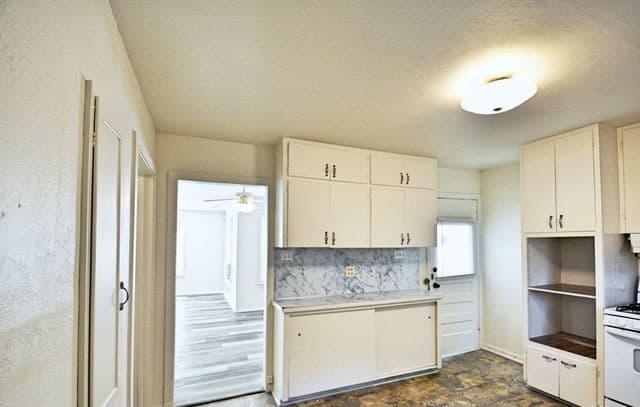 730  Roosevelt St, New Braunfels, TX 78130 — photo 14