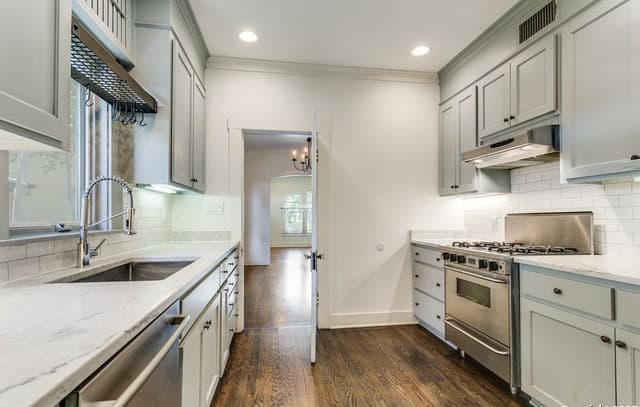212  Chichester Pl, Alamo Heights, TX 78209 — photo 13