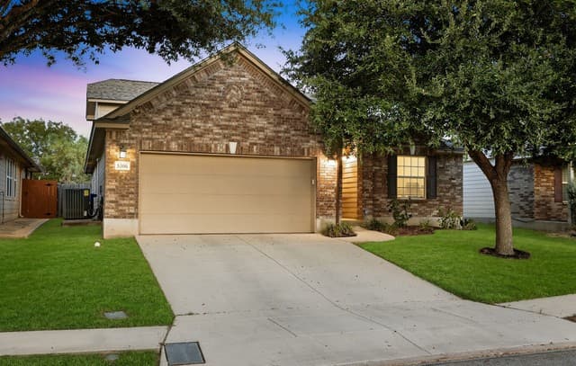 5306 Roan Brk