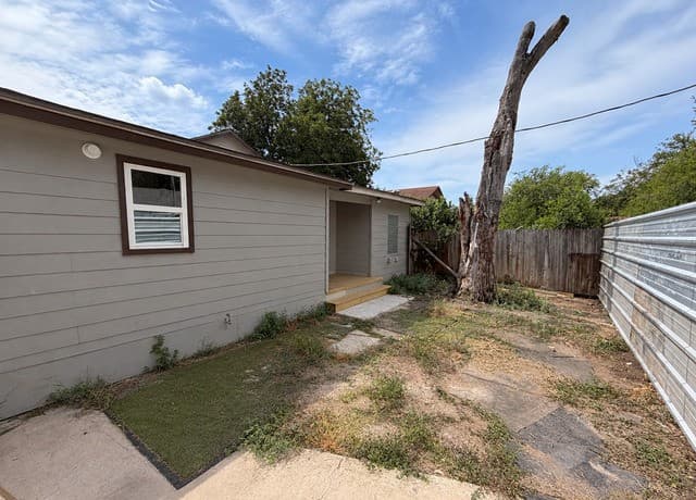 135  Nancy Pl, San Antonio, TX 78204 — photo 15