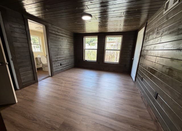 135  Nancy Pl, San Antonio, TX 78204 — photo 9