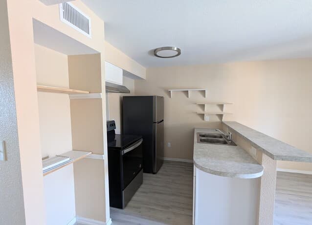 3718  Pleasanton Rd Unit 2-101, San Antonio, TX 78221 — photo 5