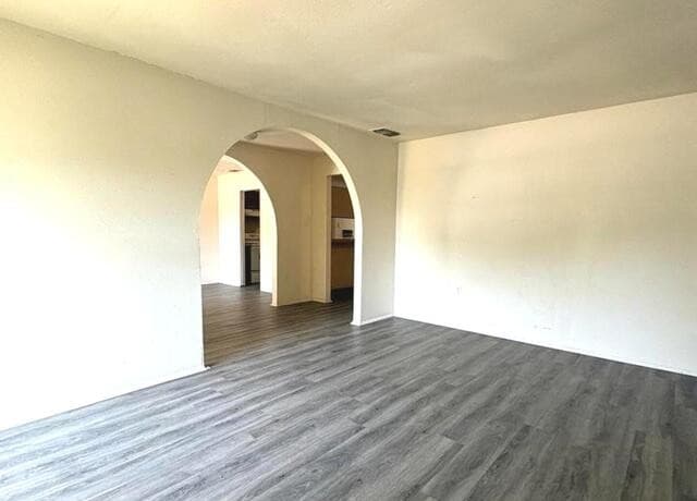 4319  Las Cruces St, San Antonio, TX 78233 — photo 4