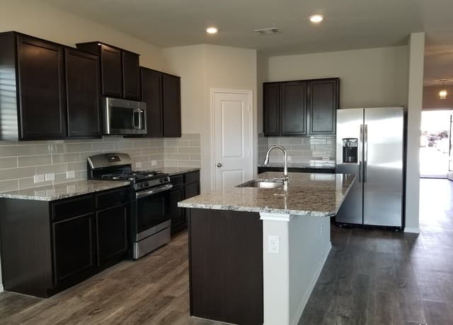 455  Agave Flats Dr, New Braunfels, TX 78130 — photo 11