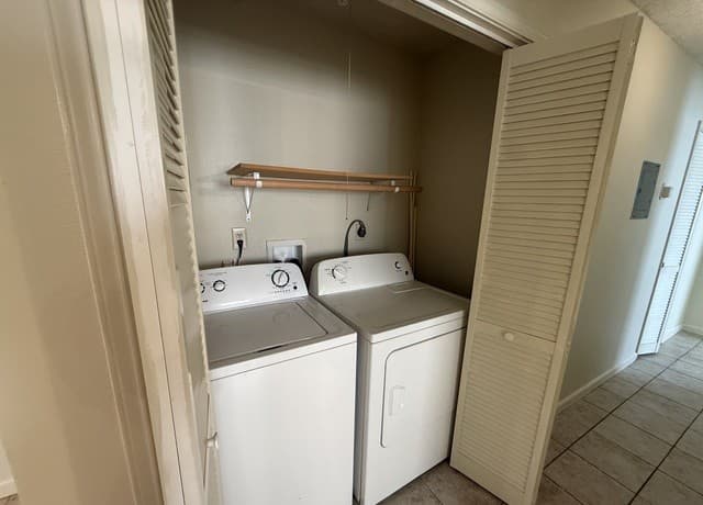 1807 W Olmos Dr Unit 2, San Antonio, TX 78201 — photo 10