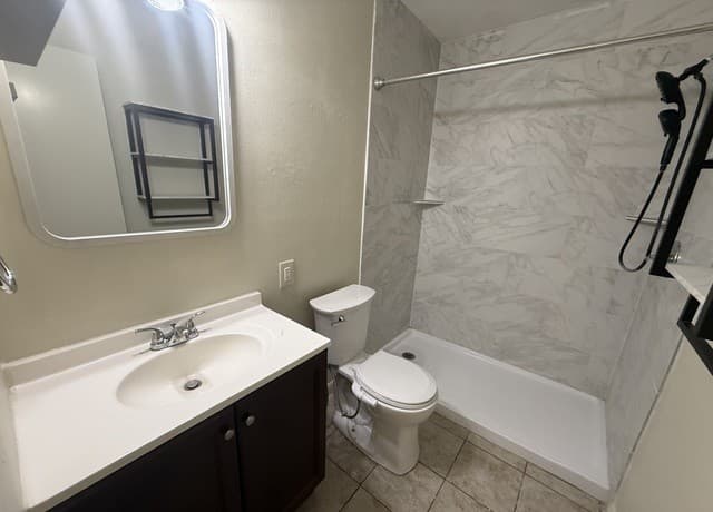 1807 W Olmos Dr Unit 2, San Antonio, TX 78201 — photo 17