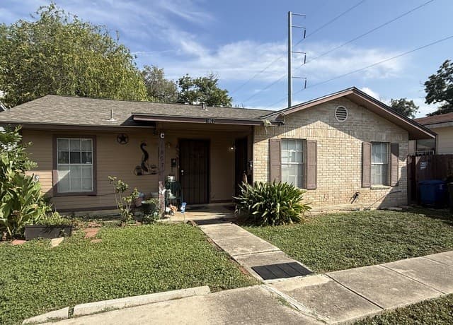 1807 W Olmos Dr Unit 2, San Antonio, TX 78201 — photo 2
