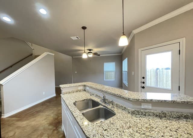 1769 Tristan Trail