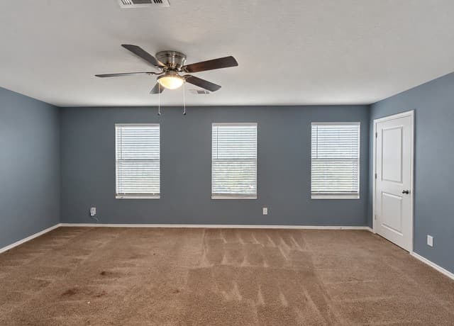 102  Samuel Kemper, San Antonio, TX 78220 — photo 6