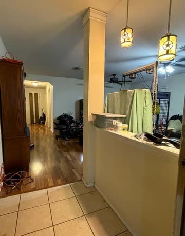 16318  Appaloosa Oak
