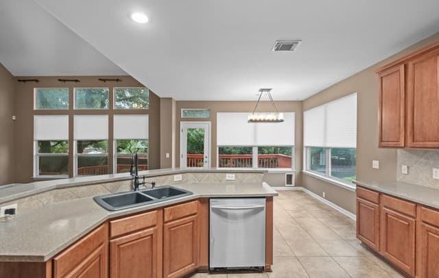 1519  Lookout Pt, San Antonio, TX 78260 — photo 19