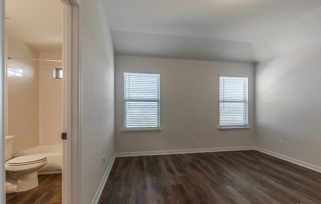 10351  Lynwood Crk Unit 101, San Antonio, TX 78245 — photo 16