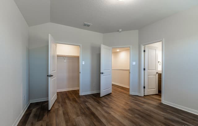 10351  Lynwood Crk Unit 101, San Antonio, TX 78245 — photo 21