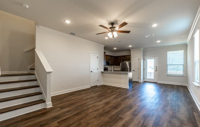 10351  Lynwood Crk Unit 101, San Antonio, TX 78245 — photo 5