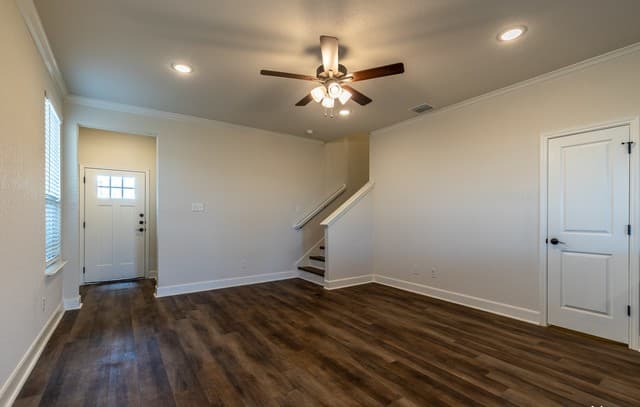 10351  Lynwood Crk Unit 101, San Antonio, TX 78245 — photo 8