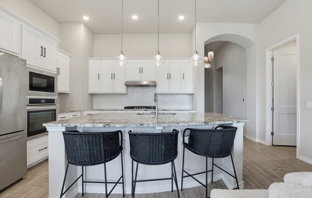 10131  Mitra Way, San Antonio, TX 78224 — photo 17