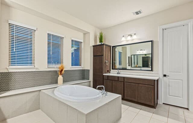 122  Huntwick Dr, Boerne, TX 78006 — photo 16