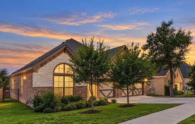 122  Huntwick Dr, Boerne, TX 78006 — photo 2