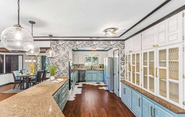 28160  Windwood Dr E, Boerne, TX 78006 — photo 4