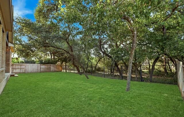 110  Stablewood Ct, Boerne, TX 78006 — photo 22