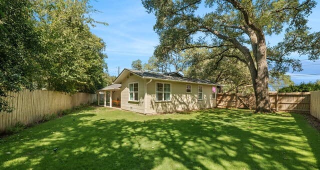 414  Frey St, Boerne, TX 78006 — photo 24