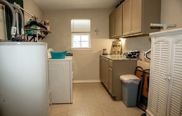 309  E Ave, Christine, TX 78012 — photo 13