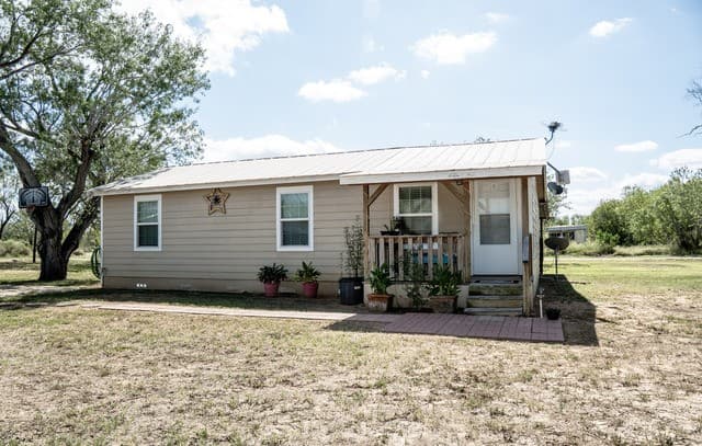 309  E Ave, Christine, TX 78012 — photo 20