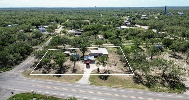 309  E Ave, Christine, TX 78012 — photo 21