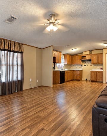 512 SW Hickey, Cotulla, TX 78014 — photo 6