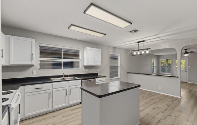 25634  Presidio, Boerne, TX 78015 — photo 10