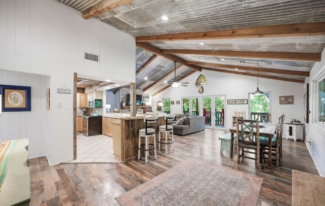 82  Guada Coma Drive Unit B, New Braunfels, TX 78130 — photo 12
