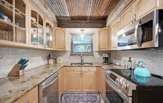 82  Guada Coma Drive Unit B, New Braunfels, TX 78130 — photo 14