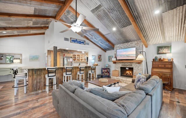 82  Guada Coma Drive Unit B, New Braunfels, TX 78130 — photo 17
