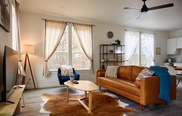 2076  Dry Creek Creek, nan — photo 2