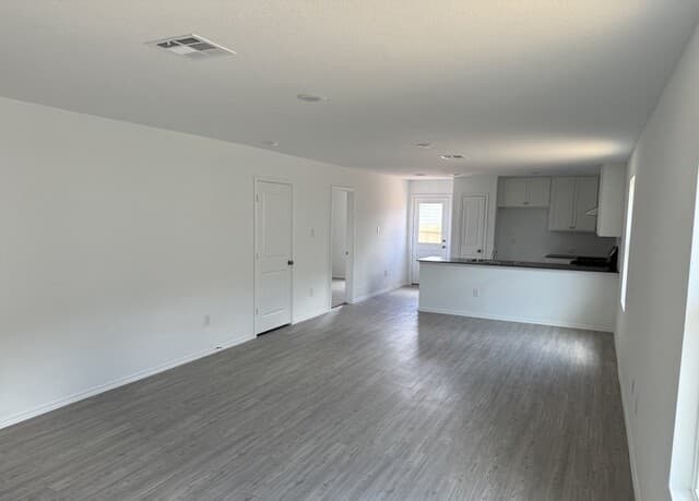 2454  Broken Arrow, New Braunfels, TX 78130 — photo 2