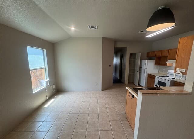 4411  TERRA SUMMIT RD Road, San Antonio, TX 78233 — photo 4