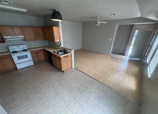 4411  TERRA SUMMIT RD Road, San Antonio, TX 78233 — photo 5