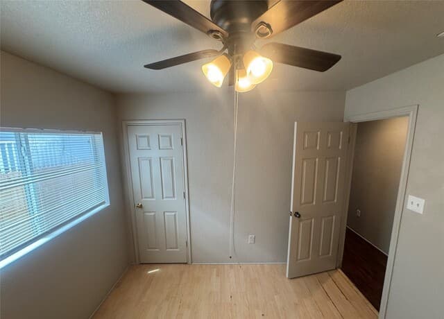 4411  TERRA SUMMIT RD Road, San Antonio, TX 78233 — photo 8