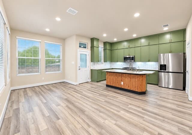 8851  Oakland Road Unit 32, San Antonio, TX 78240 — photo 2