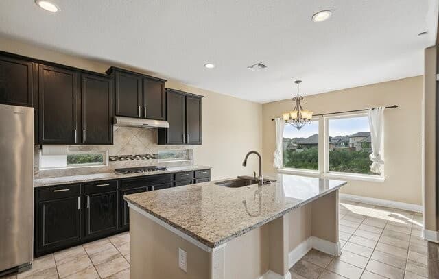 1086  Boulder Run, New Braunfels — photo 9