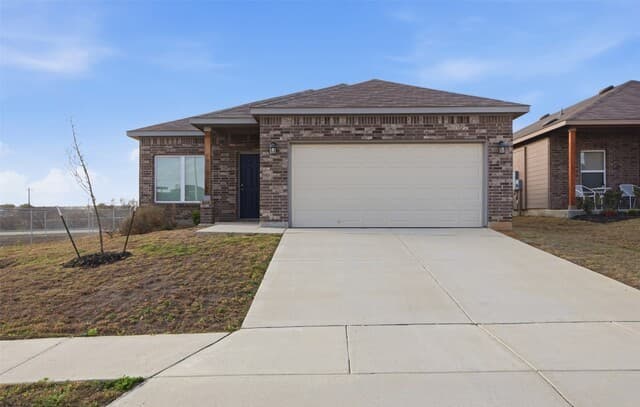 292  Legacy Circle