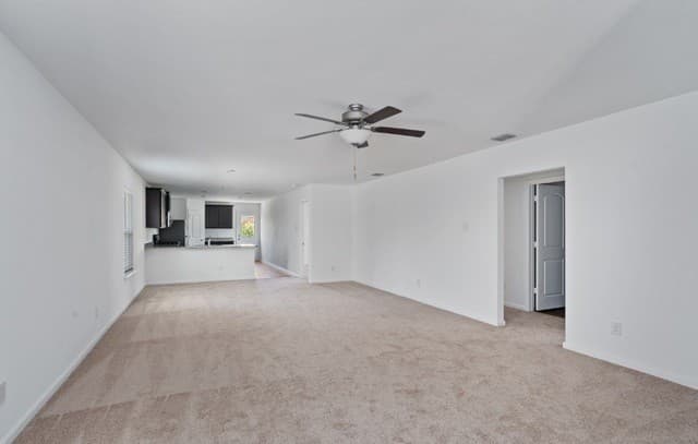 3940  Prairie Creek, New Braunfels, TX 78132 — photo 4