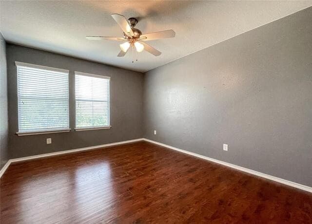 2237  Stoneleigh Drive, nan — photo 14