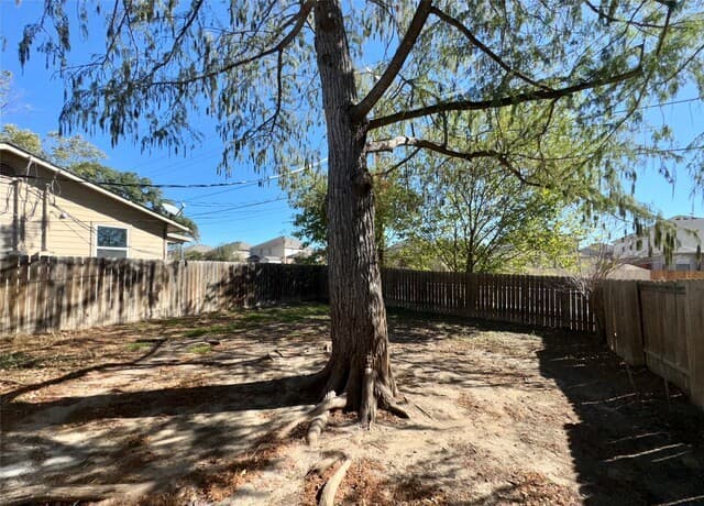 2745  Maple Tree Road, New Braunfels — photo 23