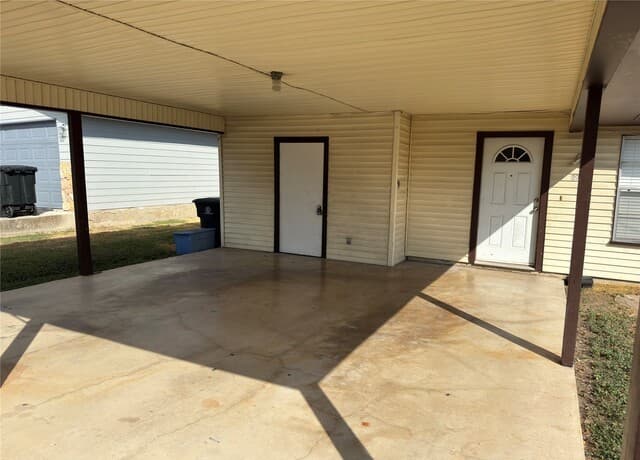 2745  Maple Tree Road, New Braunfels — photo 5